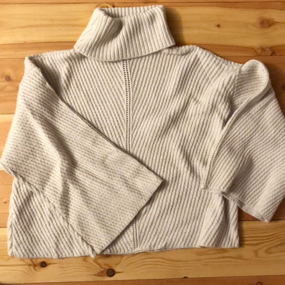 Cropped Turtleneck Flare Sweater